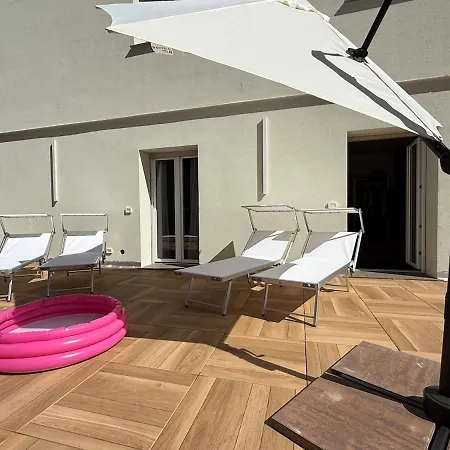 Alfieri1 - Netflix-parking-supermarket-centro Bergamo