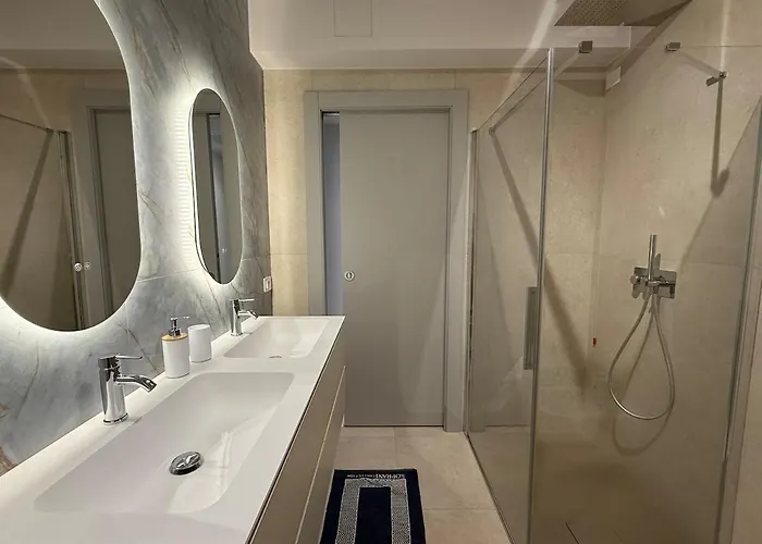 Alfieri1 - Netflix-parking-supermarket-centro Διαμέρισμα Μπέργκαμο