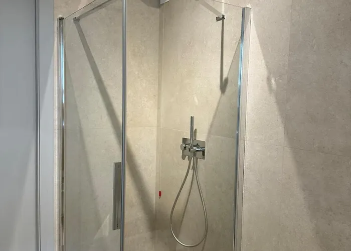 Alfieri1 - Netflix-parking-supermarket-centro Μπέργκαμο